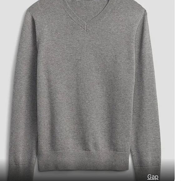Gap boys cotton gray vneck sweater long sleeves Large kid 10-12